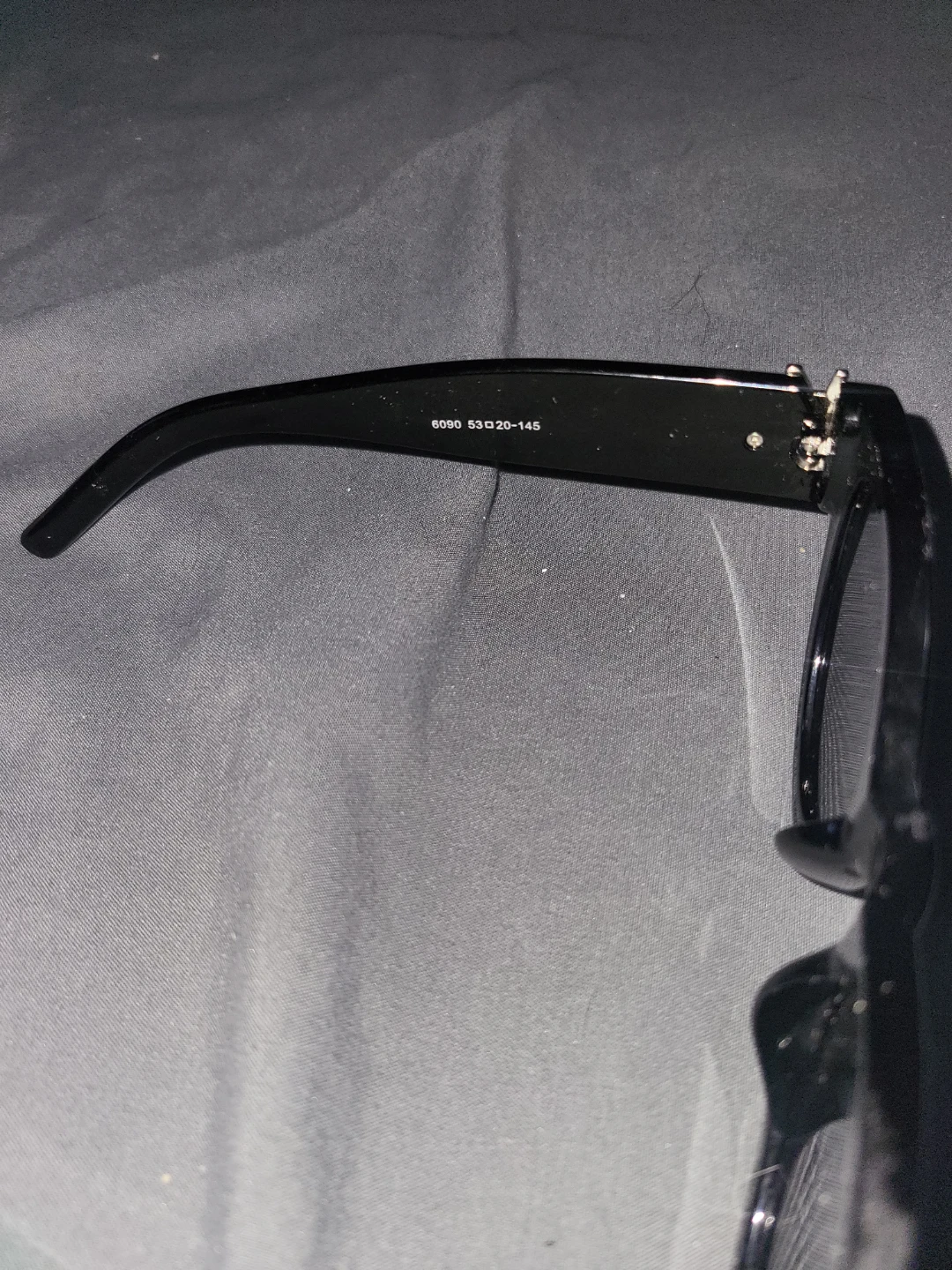Black Yves Saint Laurent Sunglasses - photo 2