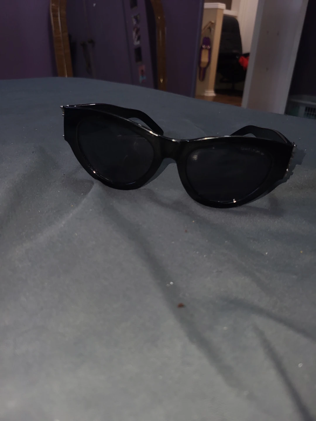 Black Yves Saint Laurent Sunglasses - photo 4