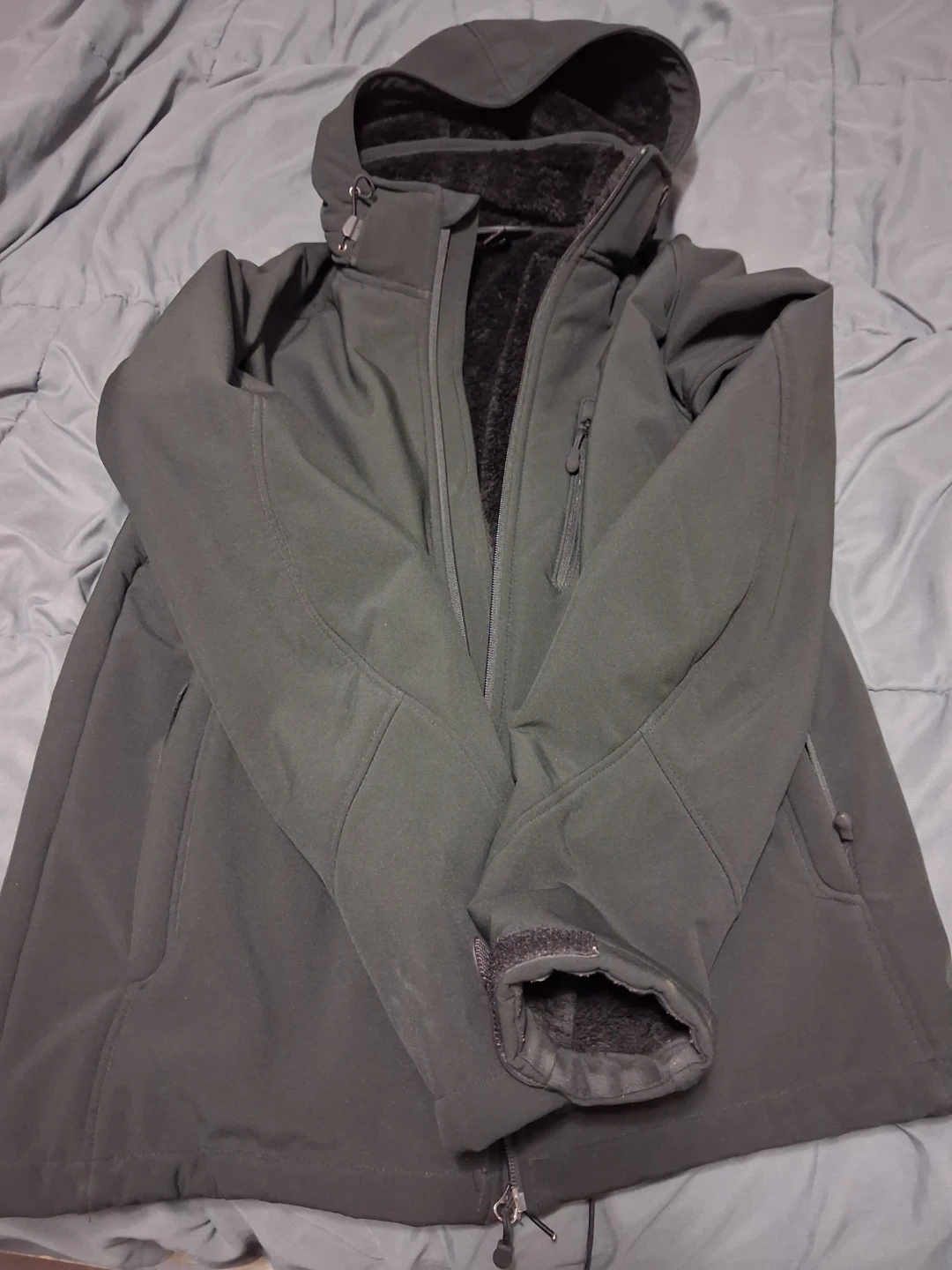Men's Black Fleece-Lined Hooded Jacket