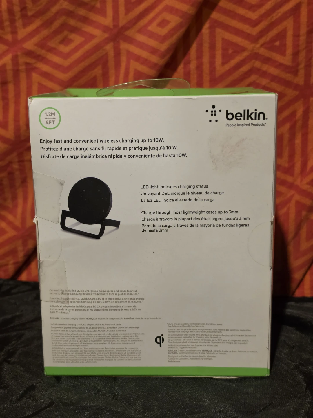 Belkin BoostCharge 10W Wireless Charging Stand - photo 3