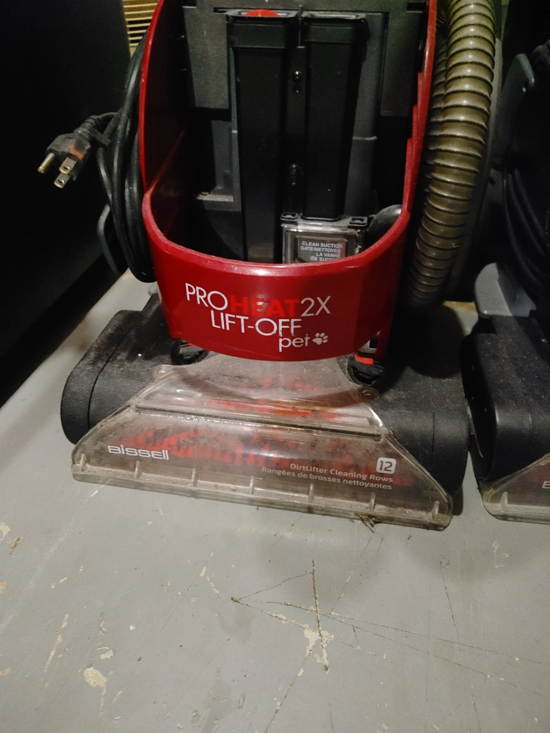 Carpet cleaner - photo 2