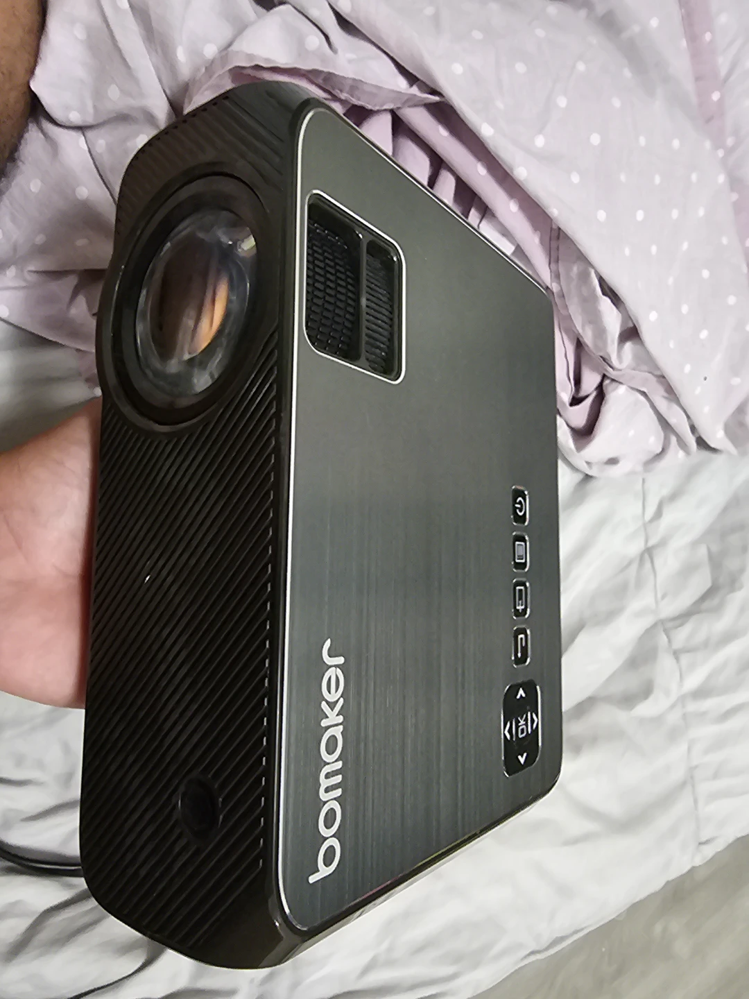 Like new Projector + Remote + Cables - photo 2