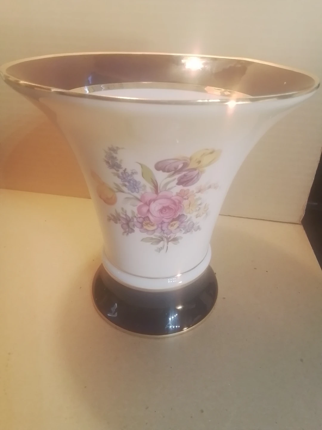 Vintage Royal Dux Bohemian Hand Painted Porcelain Trumpet Vase - photo 4
