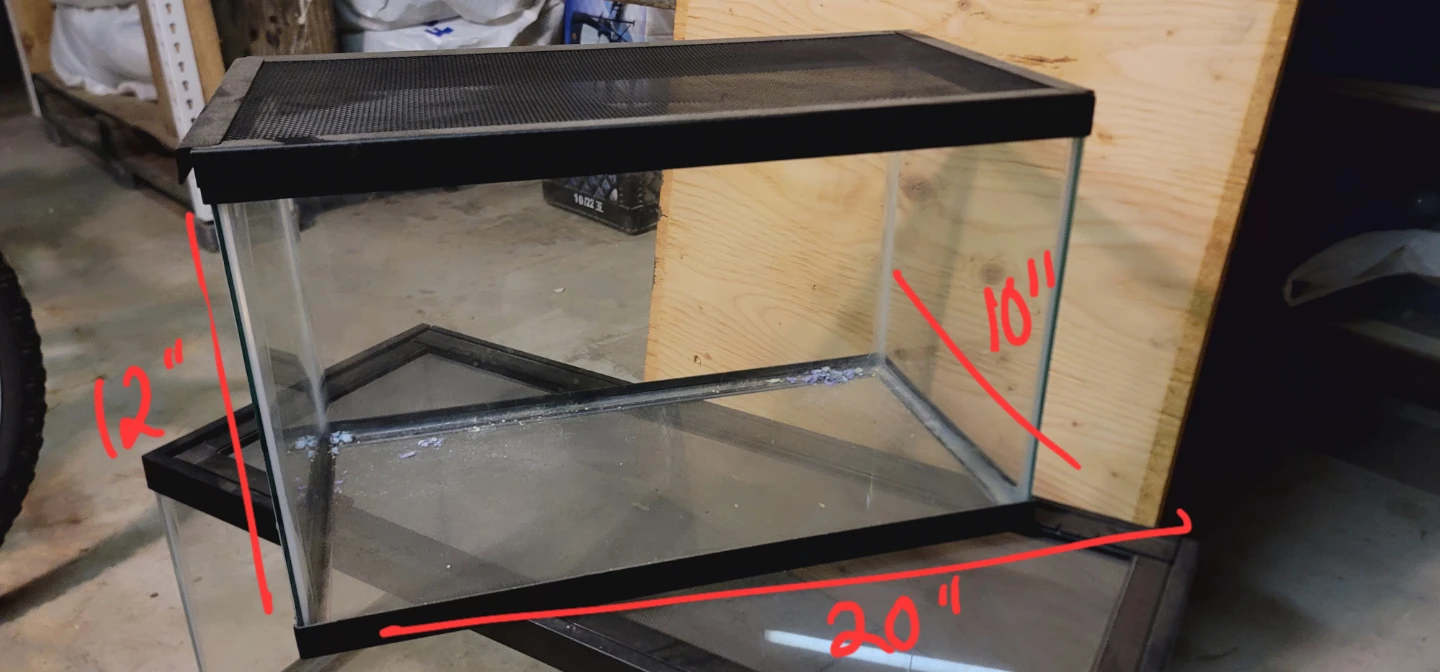 Glass Tank & Screen Lid 12"Wx12"Hx30"L and 10"Wx12"Hx20"L - photo 2
