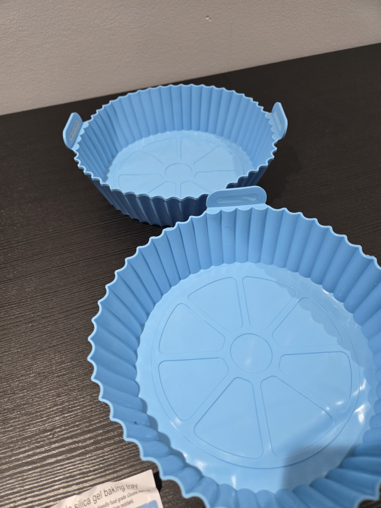 2 Pack Light Blue Silicone Baking Trays - photo 2