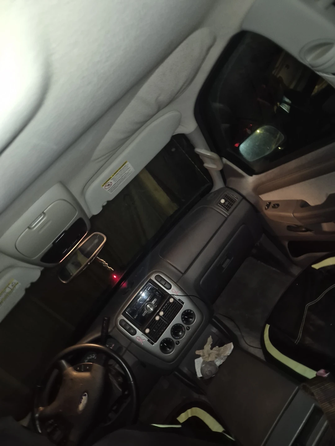 Red Ford Explorer SUV - photo 4