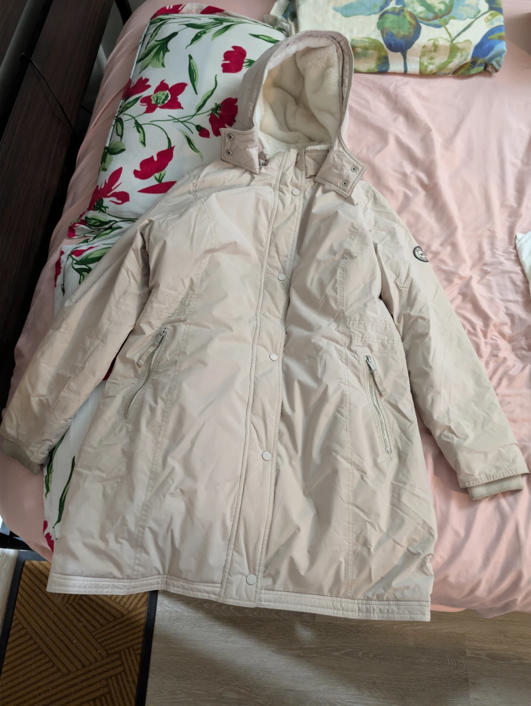 Hollister All-Weather Collection Parka XL Beige