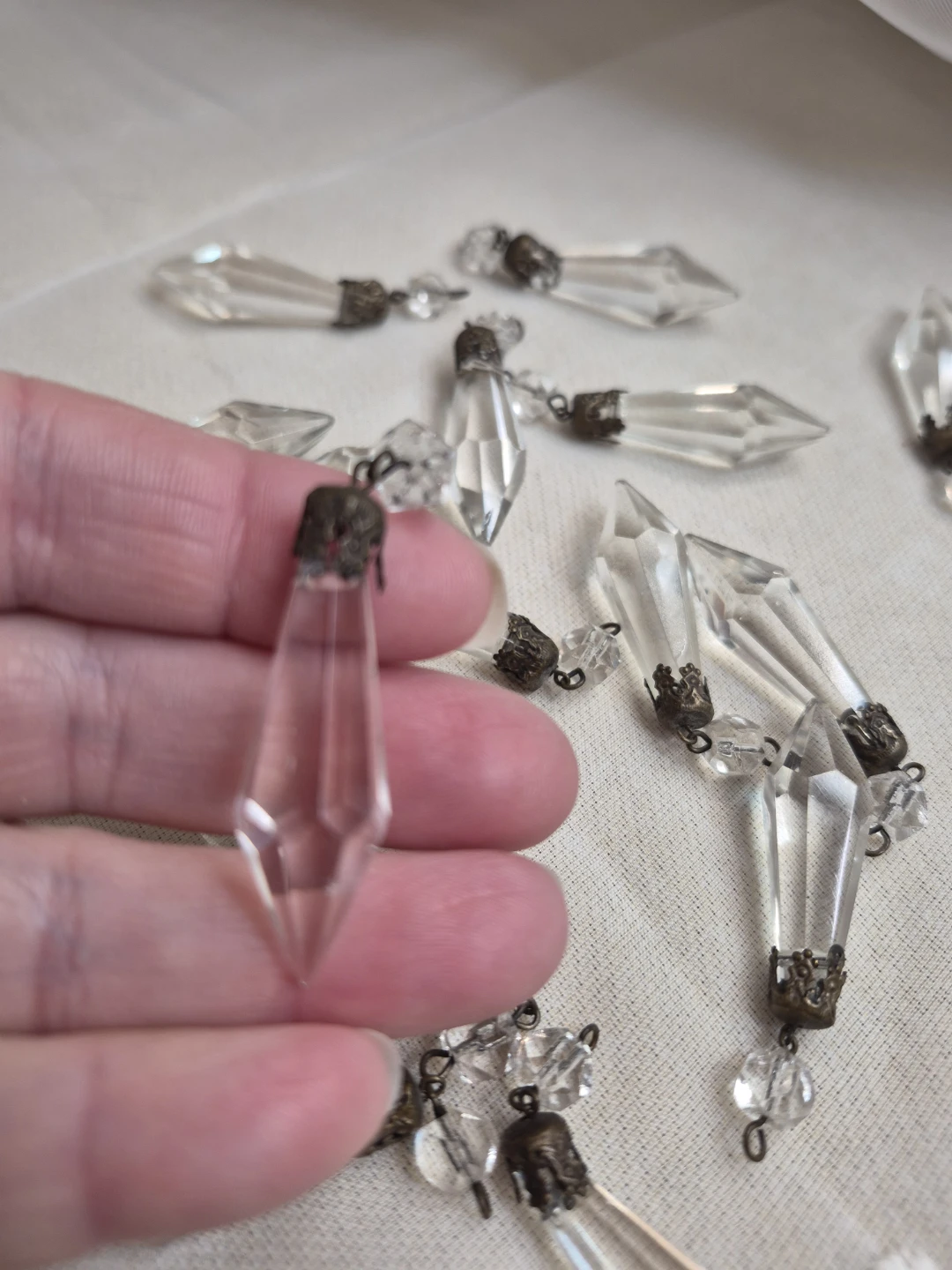 Lot of 16 Glass Hanging Crystals - photo 4