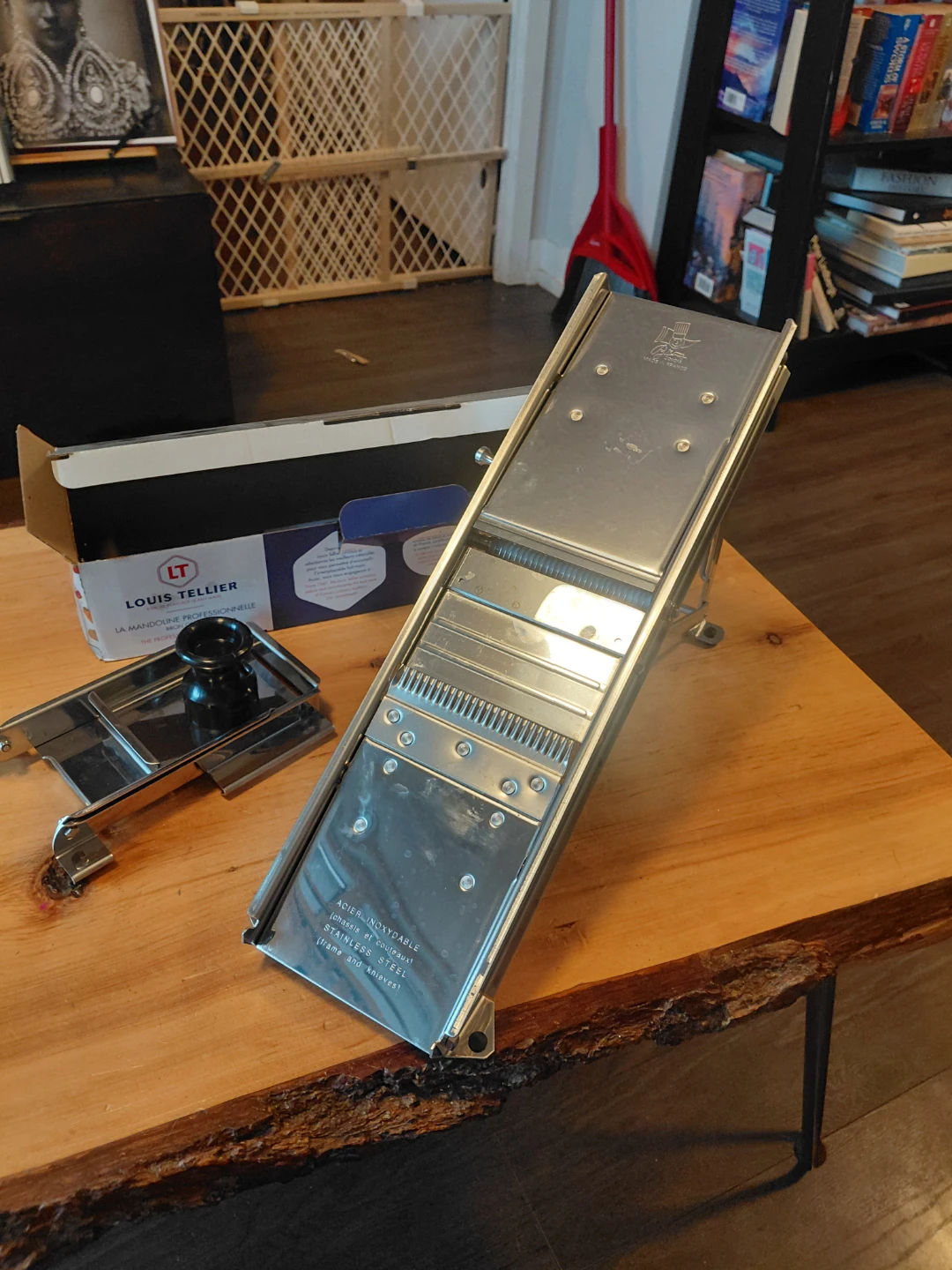 Louis Tellier Professional Mandoline Slicer - photo 3