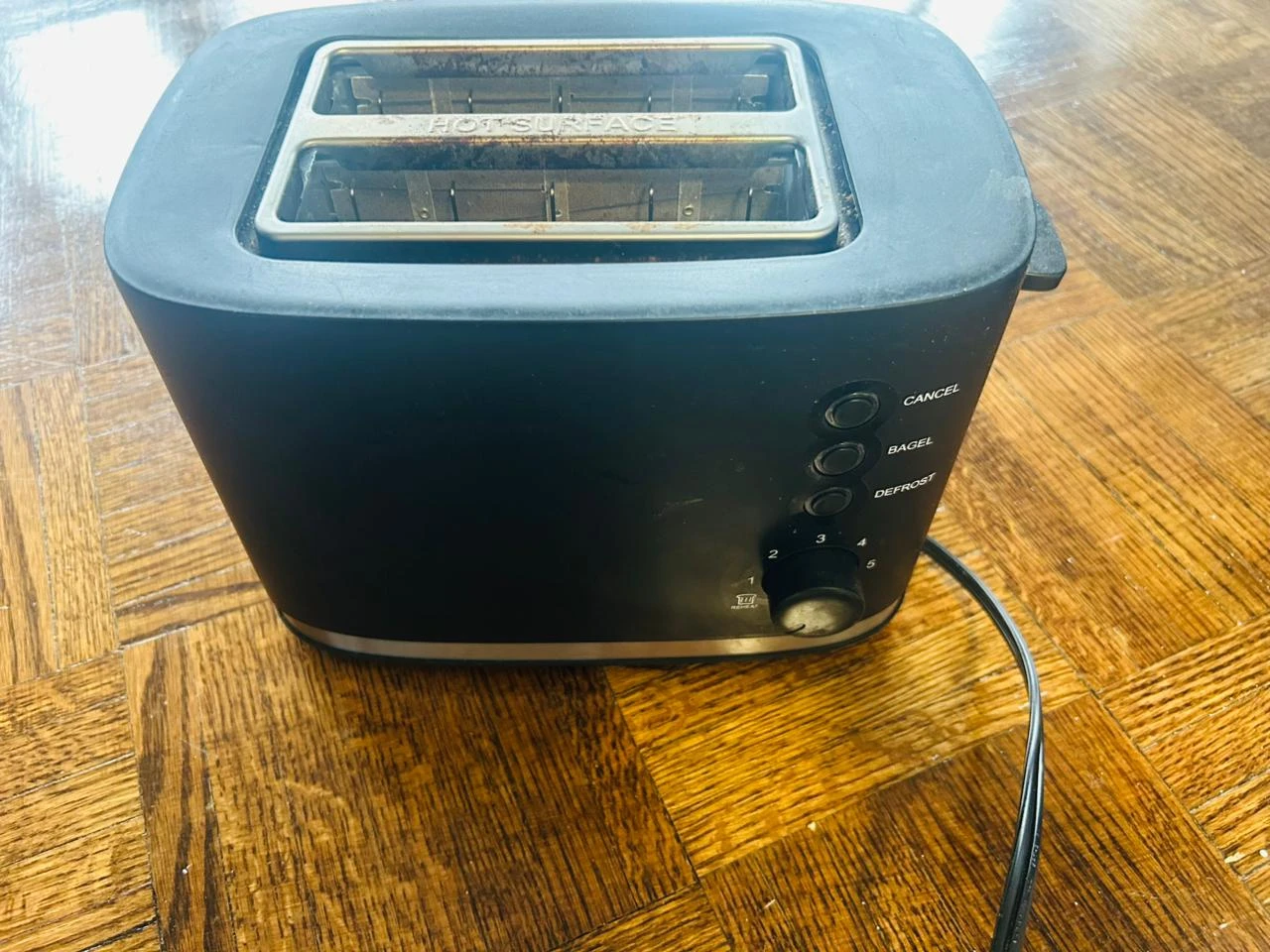 Moving out sale -Black 2-Slice Toaster - photo 4