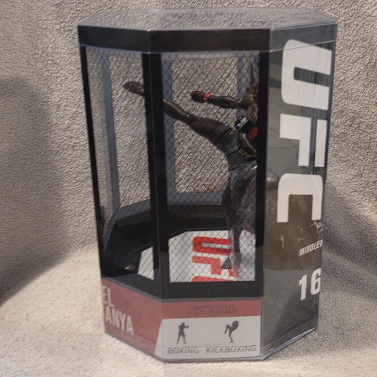 UFC Israel Adesanya Platinum Edition Figure by McFarlane Toys - photo 2