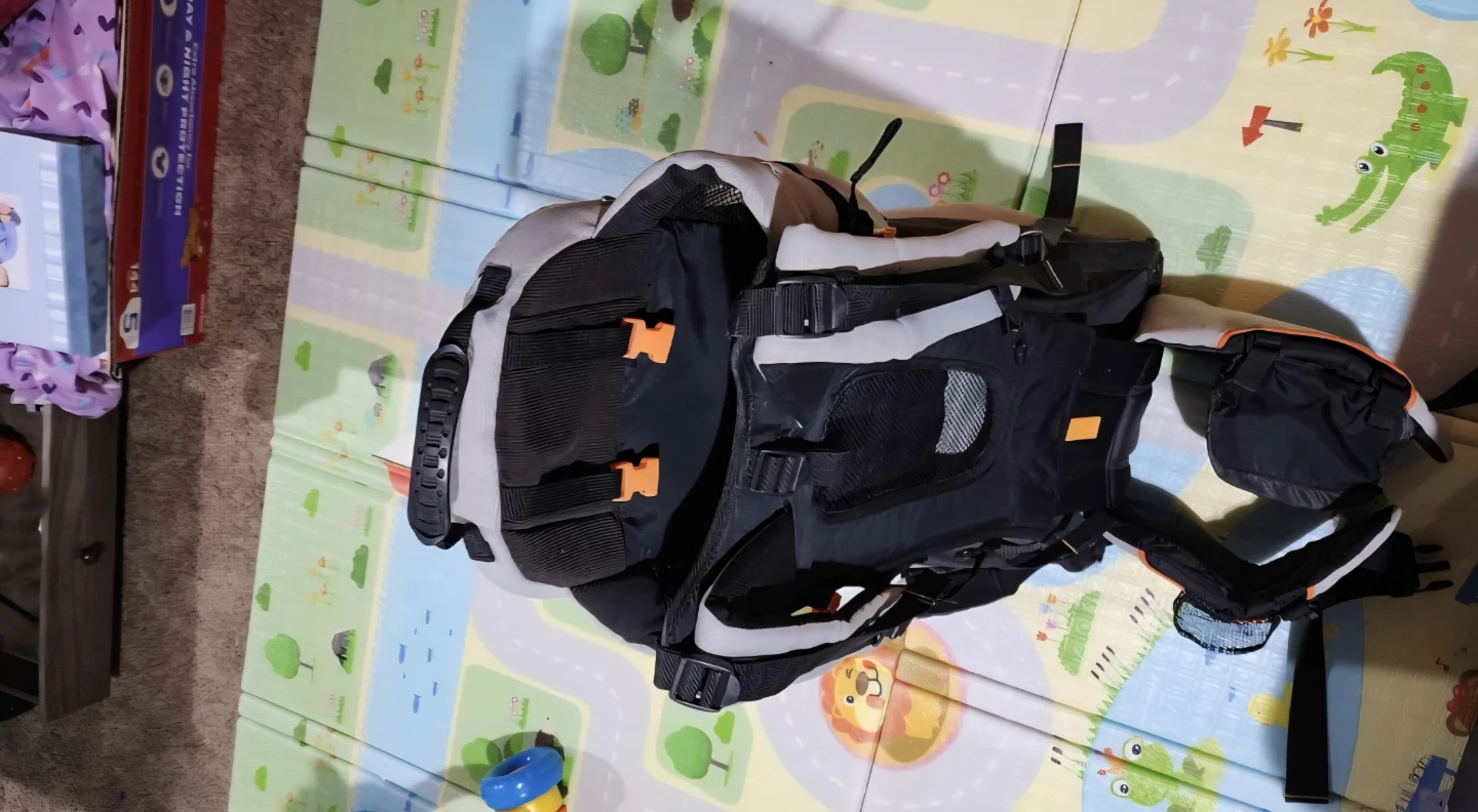 Graco Baby Carrier - photo 2