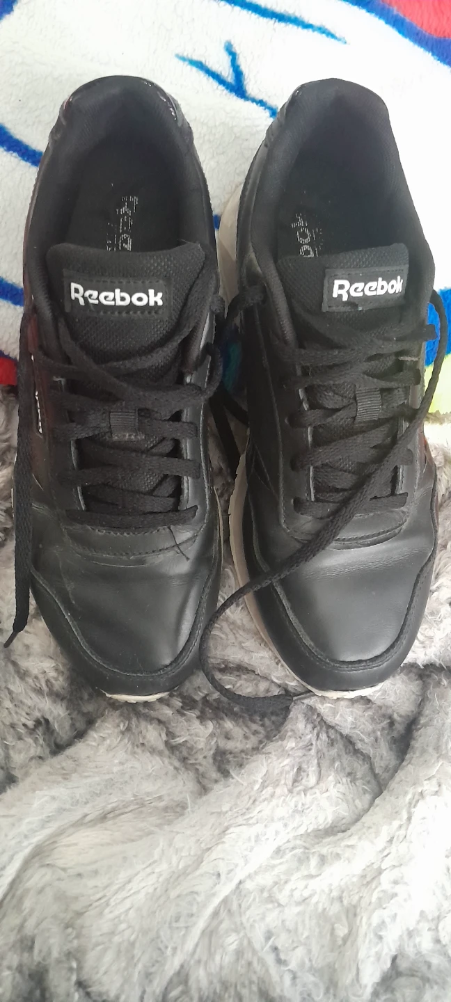 Reebok Black Sneakers - Size 7.5 US Women's