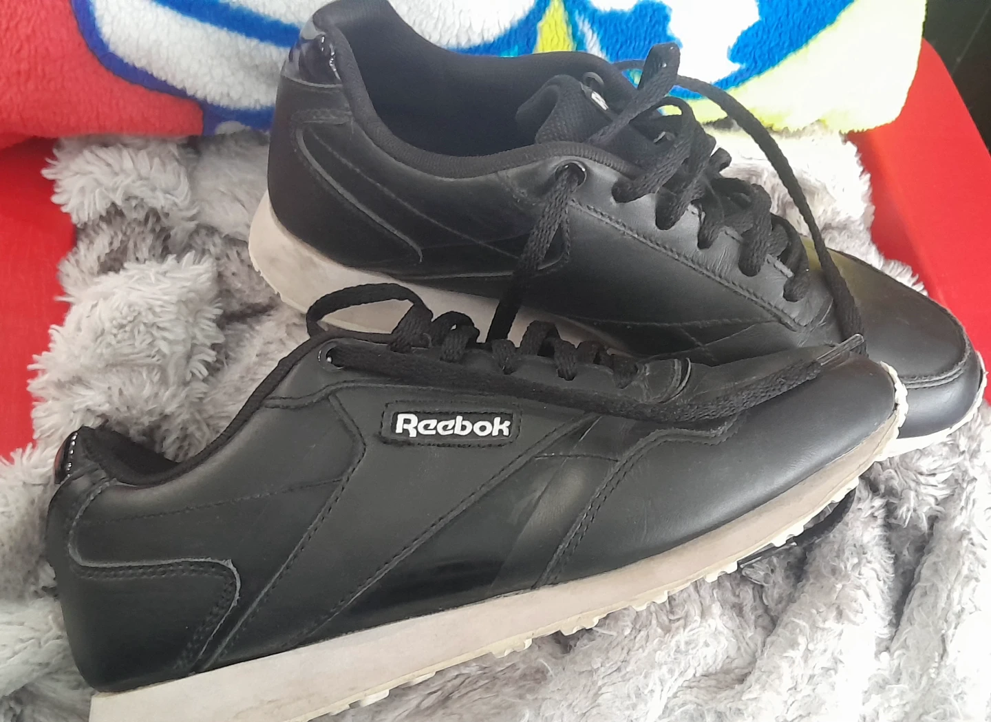 Reebok Black Sneakers - Size 7.5 US Women's - photo 2