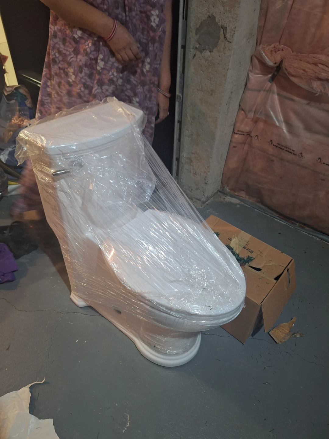 White Toilet - photo 2