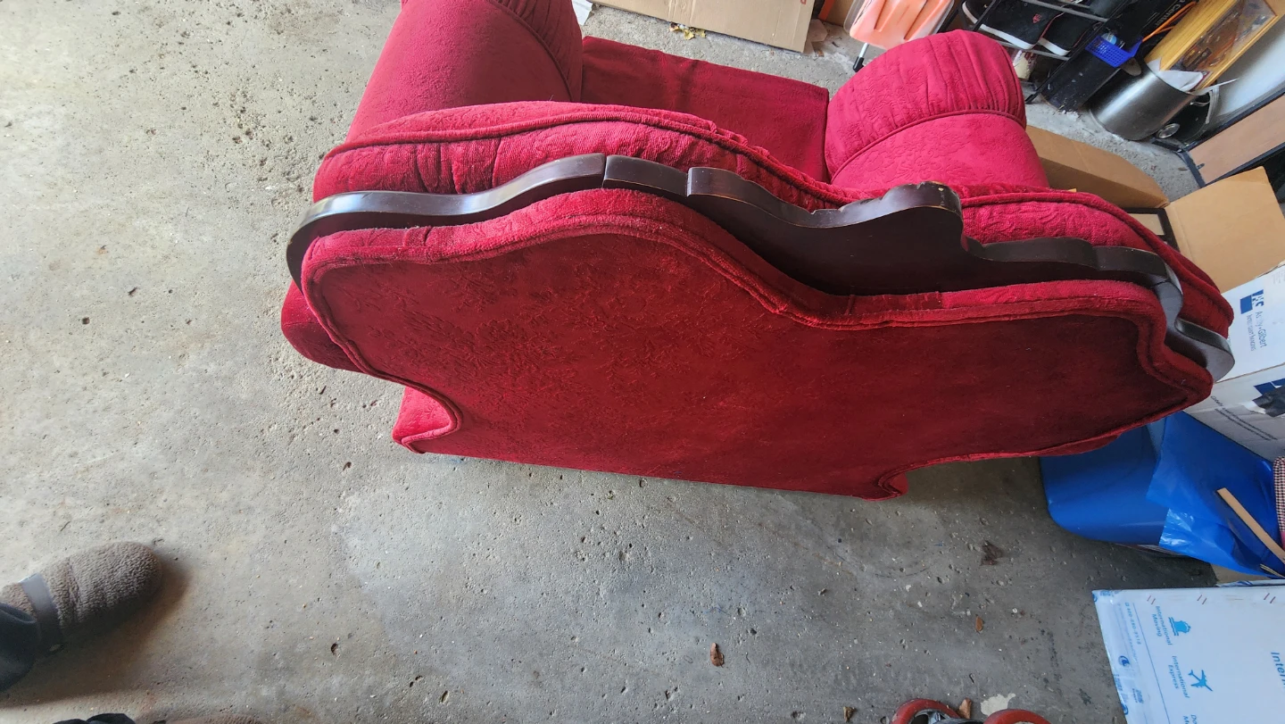 Red Velvet Accent Chair - photo 3