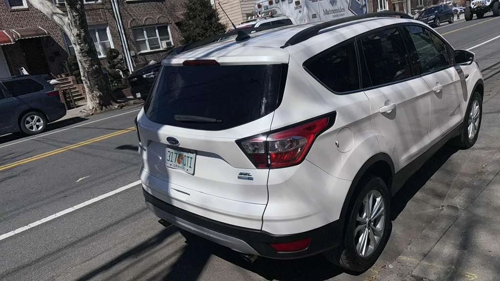 Ford Escape 2018 – Como Nueva - photo 3