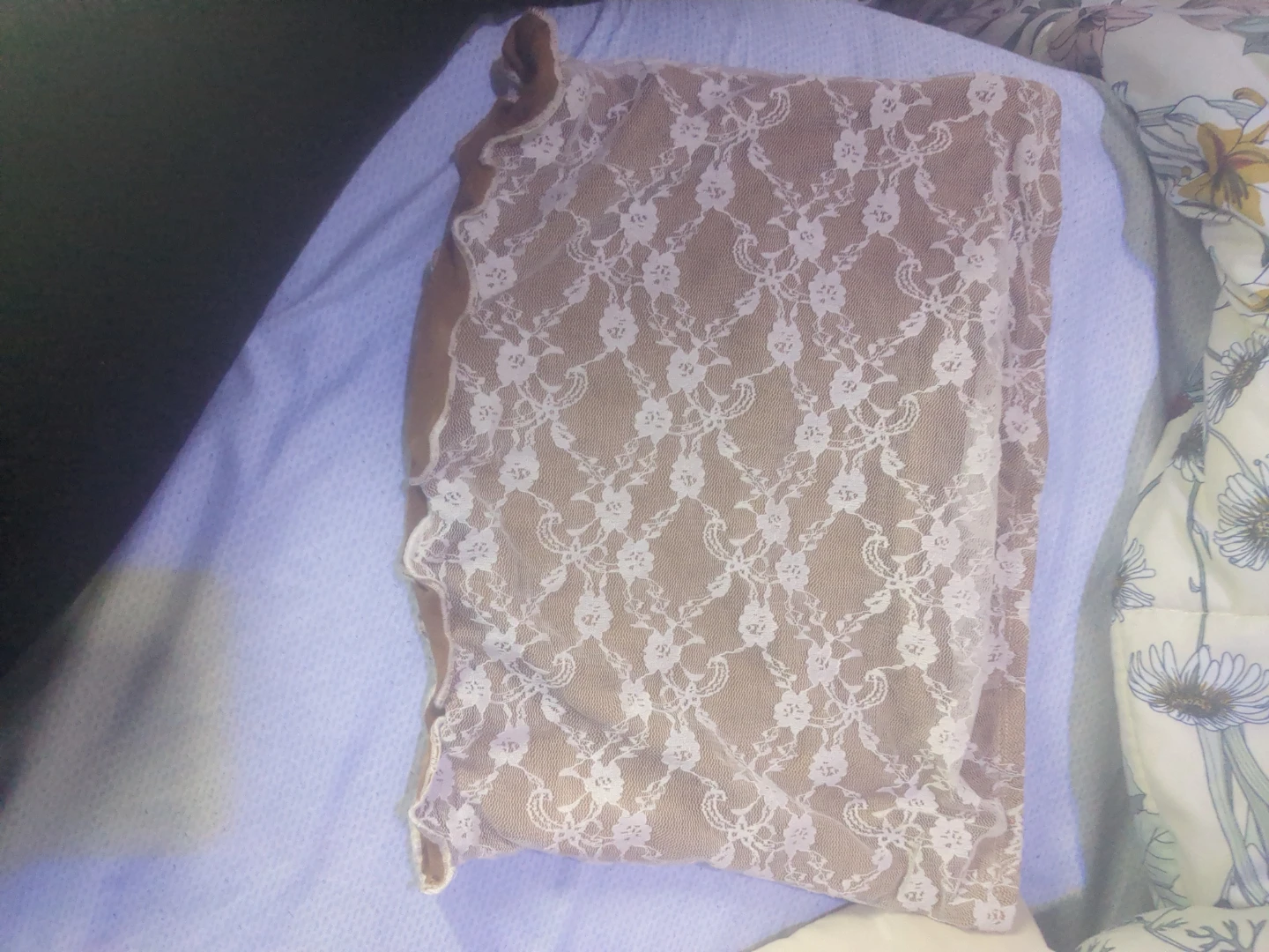 SHEIN Floral Crop Tops (Size L & M) - photo 3