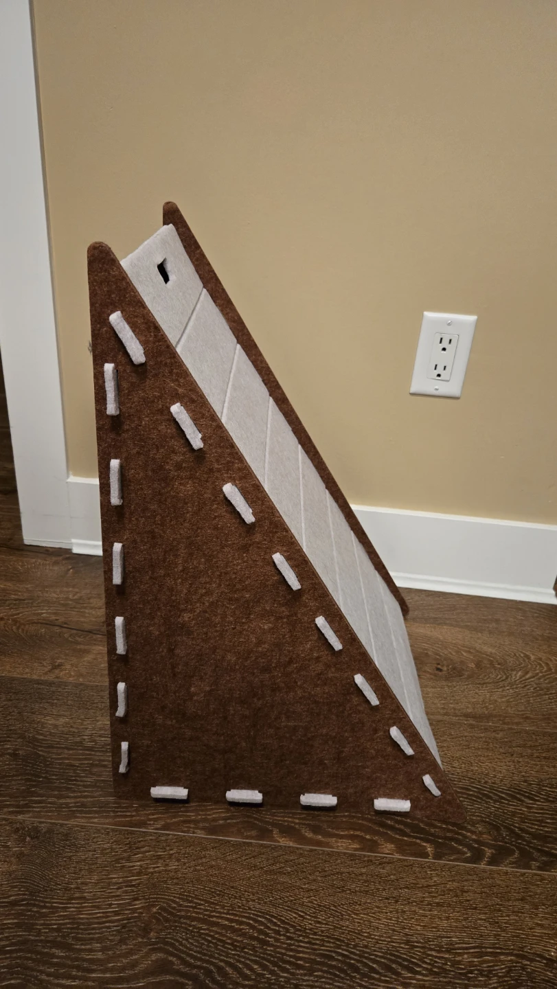 Felt Cat Condo with Cut-out Entrance - photo 2