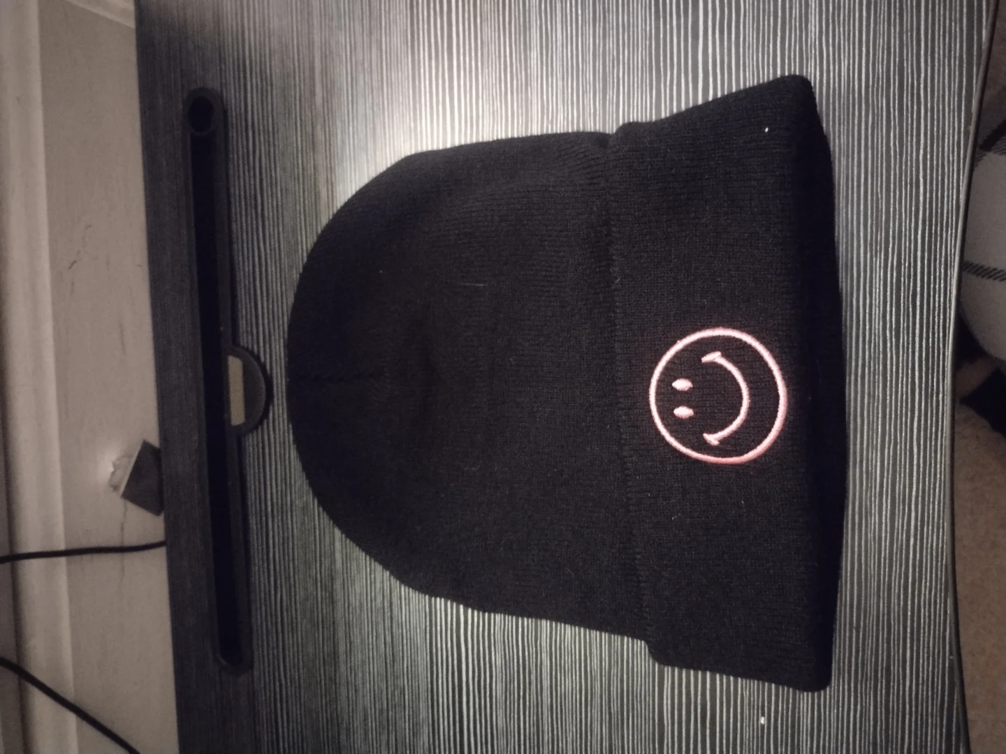 5 Black Beanies with Various Designs - photo 5