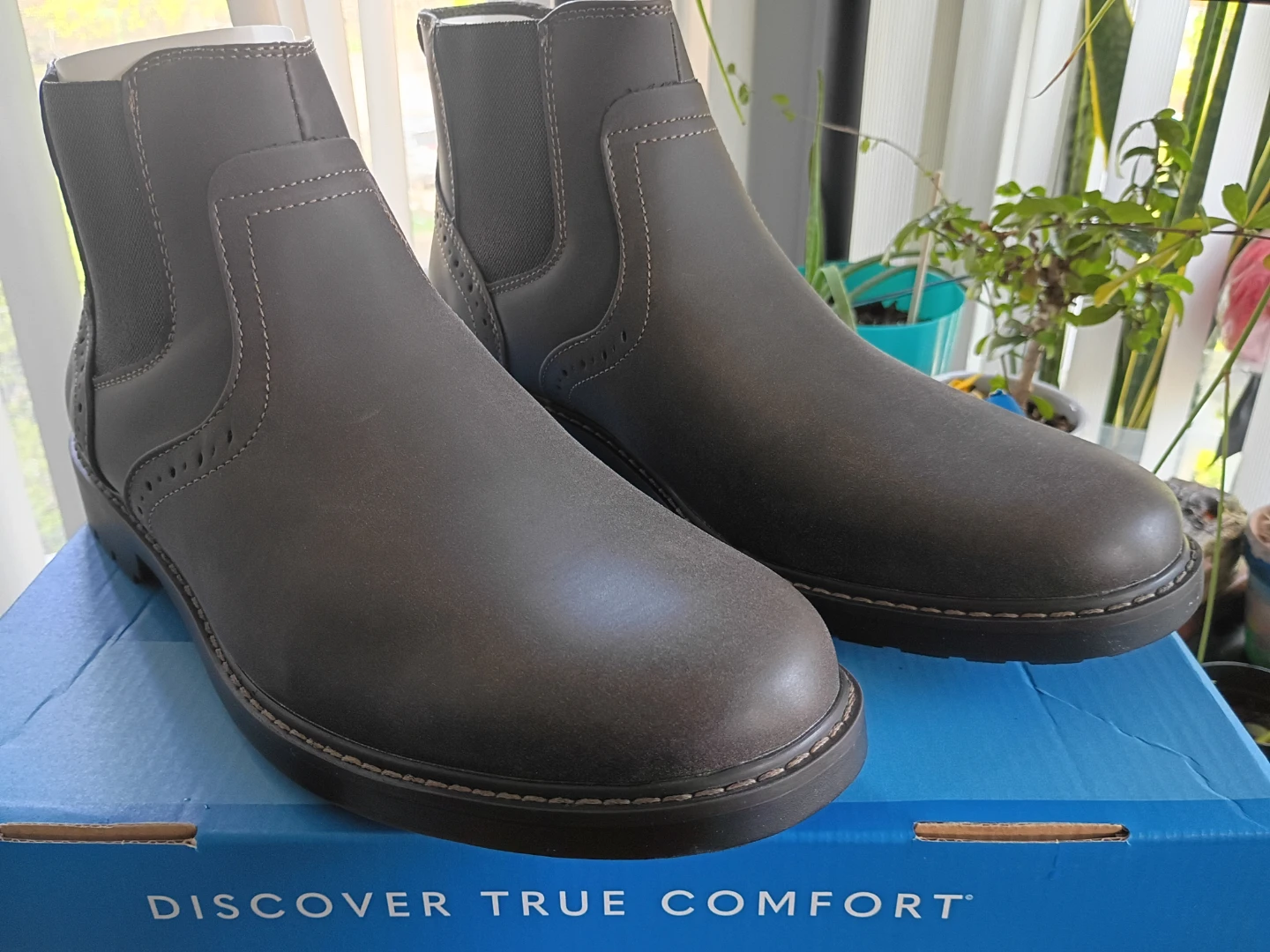 Nunn Bush Men's Chelsea Boots - Size 11M - photo 2
