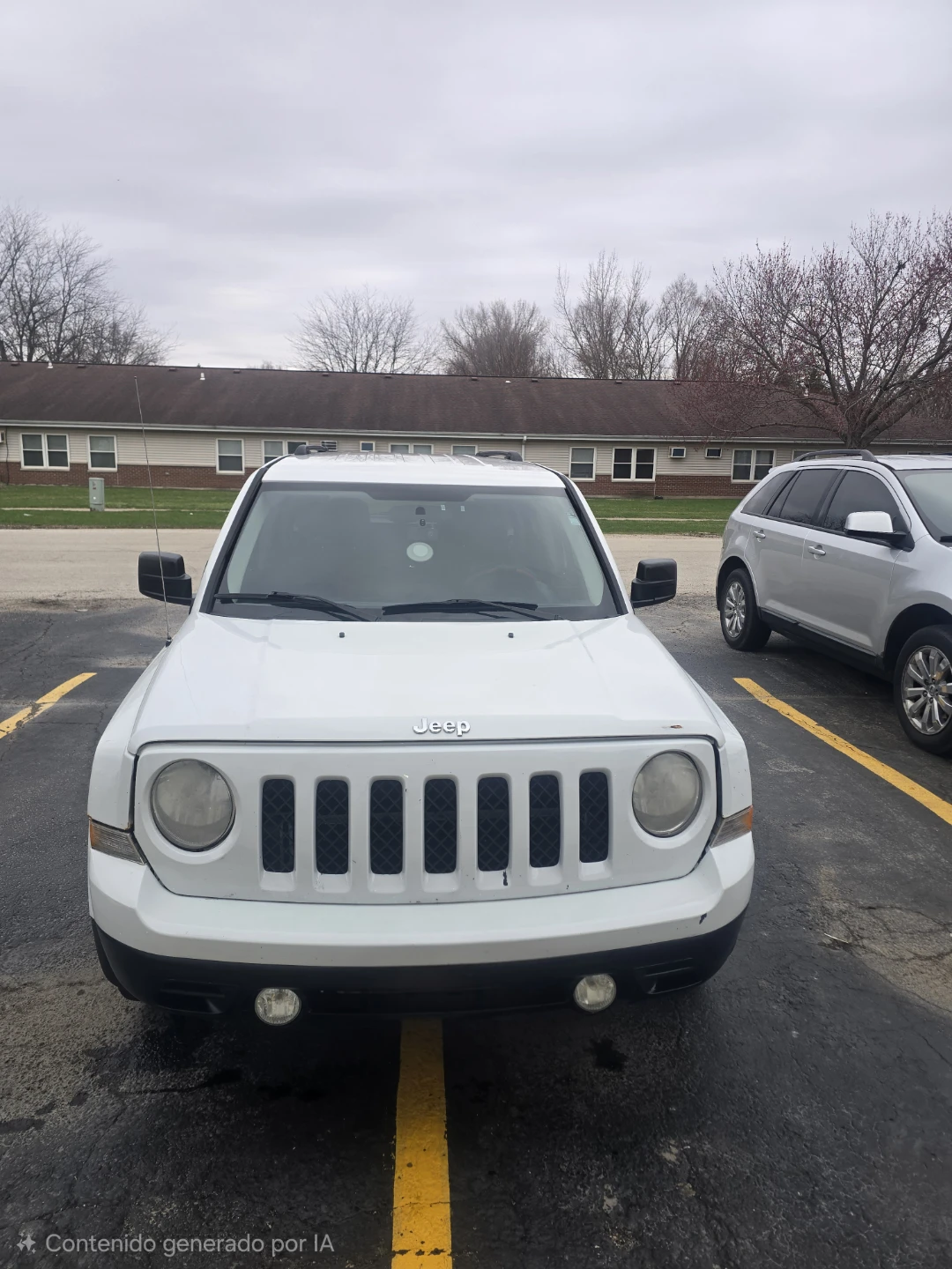 White Jeep Patriot SUV - photo 2