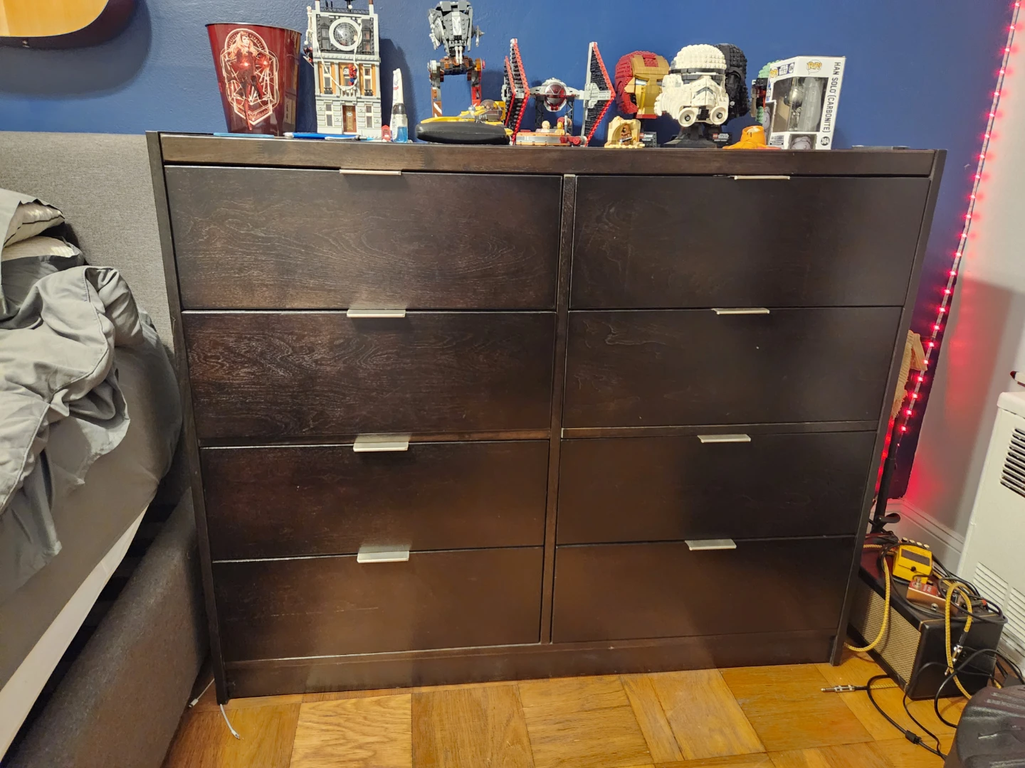 Bedroom set