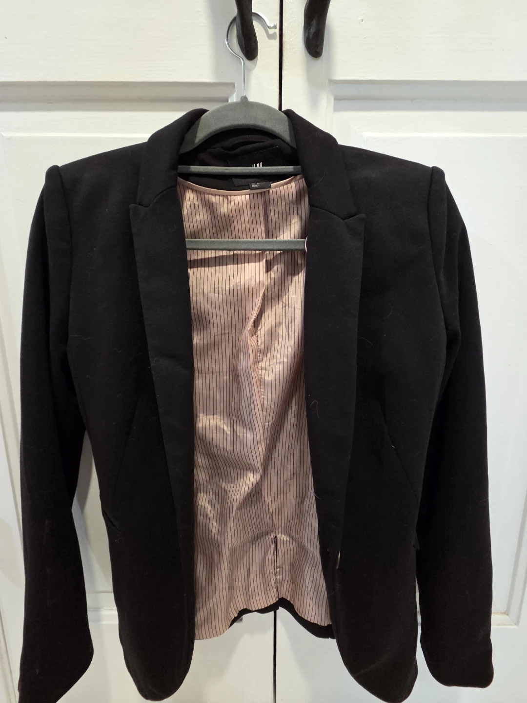 H&M Black Blazer