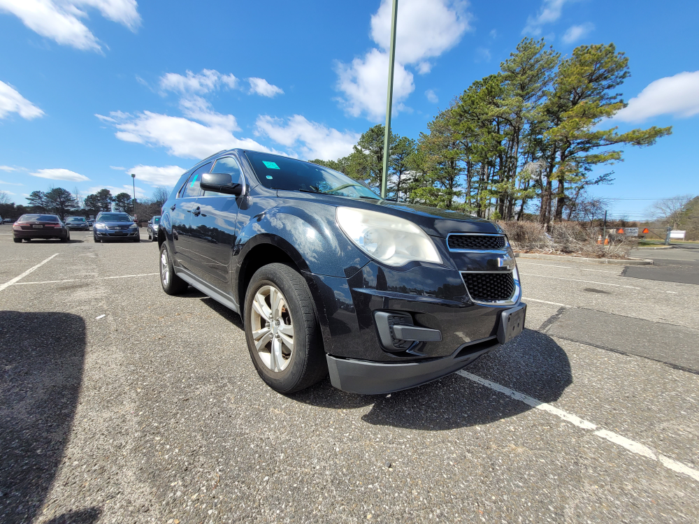 2014 Black Chevrolet Equinox SUV - photo 3