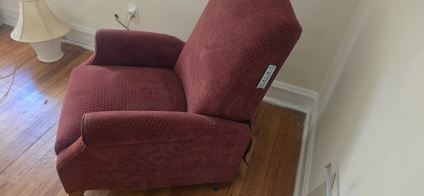 Burgundy Recliner Chair - photo 2