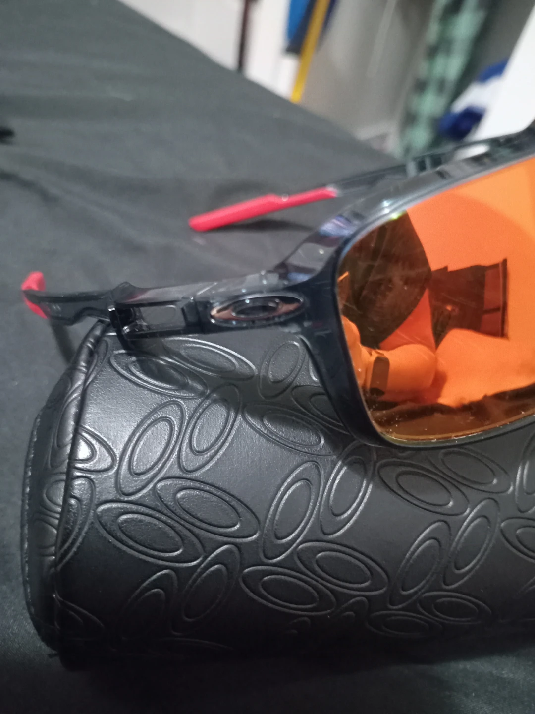 Oakley Sunglasses with Red Accents - photo 4
