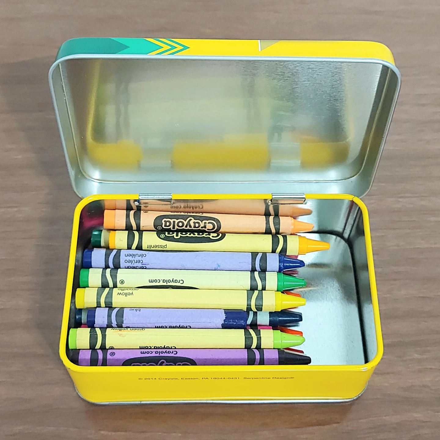 trade or $1 — Crayola crayons in metal tin - photo 2