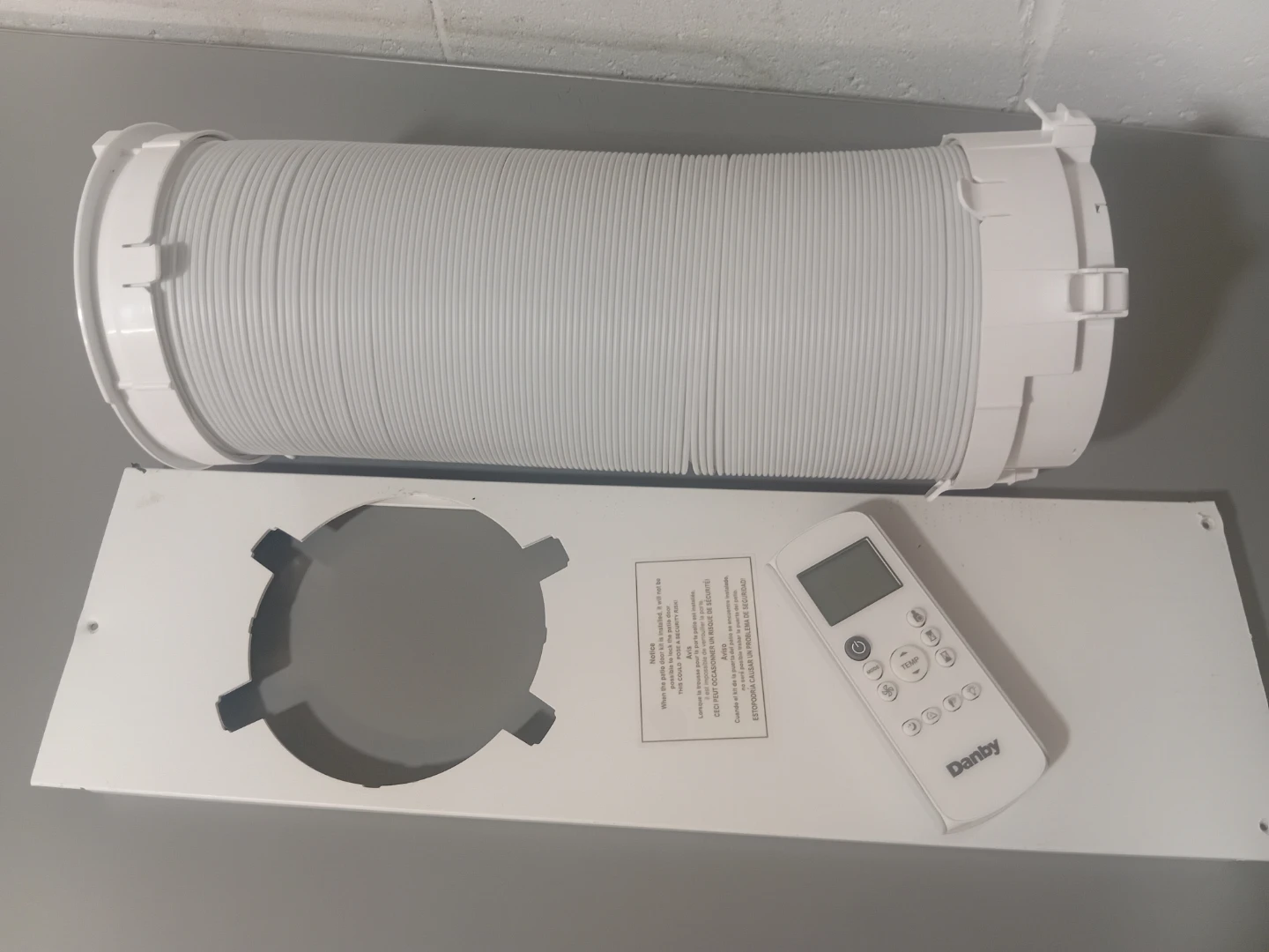 DANBY Portable Air Conditioner - photo 3