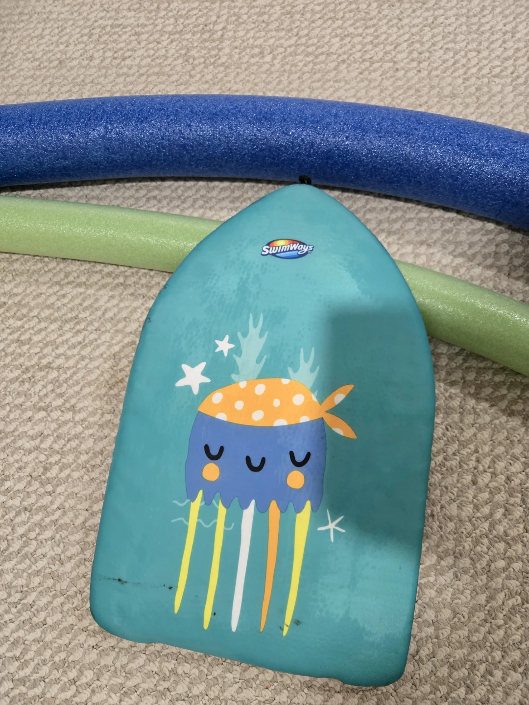 SwimWays Kickboard with 2 Pool Noodles