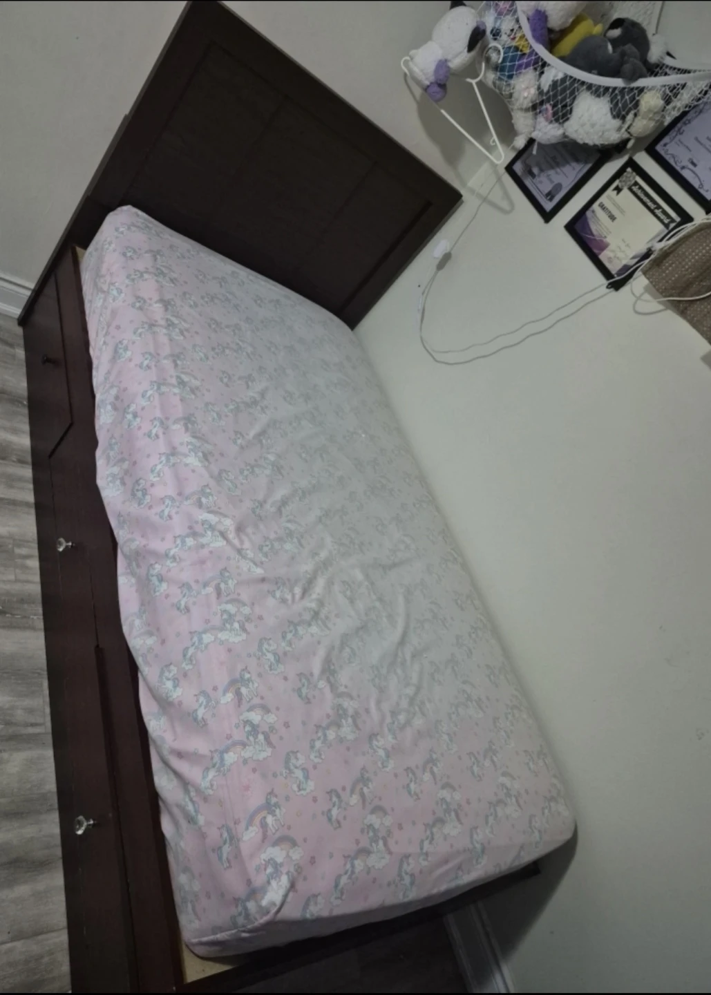 Twin Bed/Mattress - photo 2