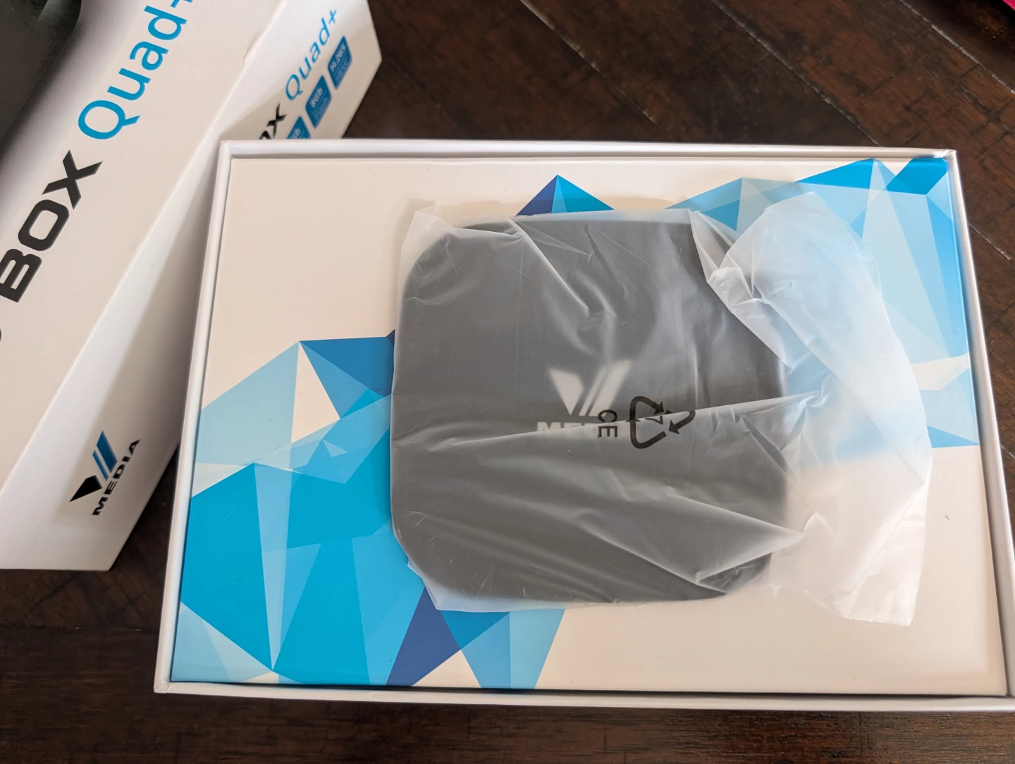 VMedia VBOX Quad+ Android TV Box - photo 2