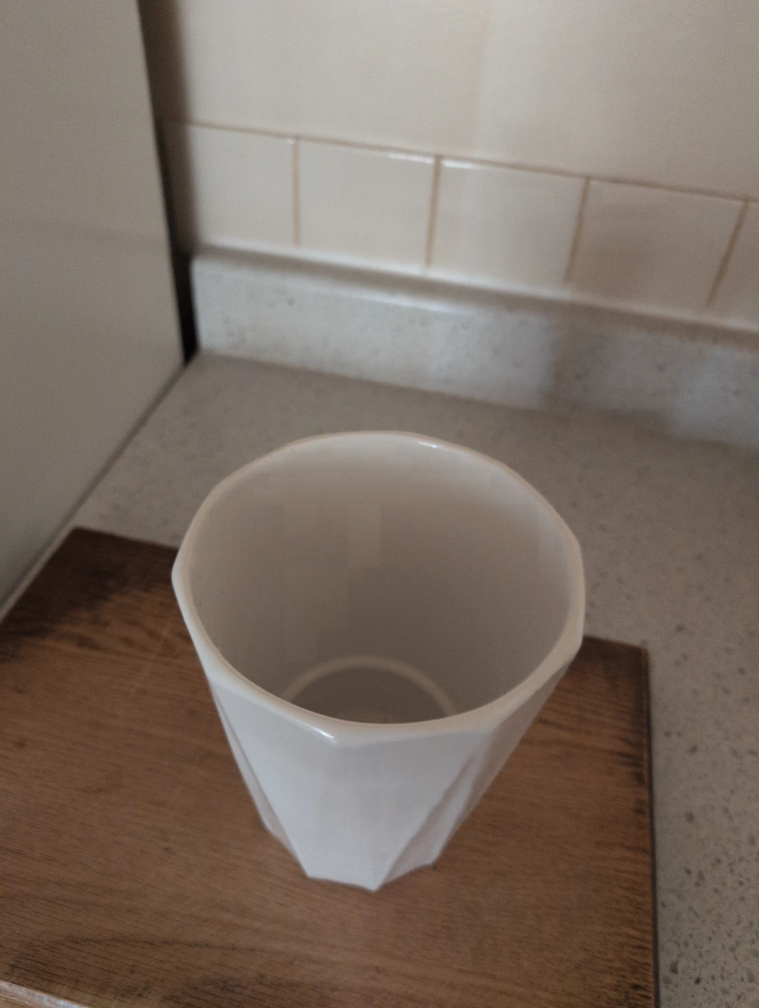 White Geometric Planter Pot - photo 2