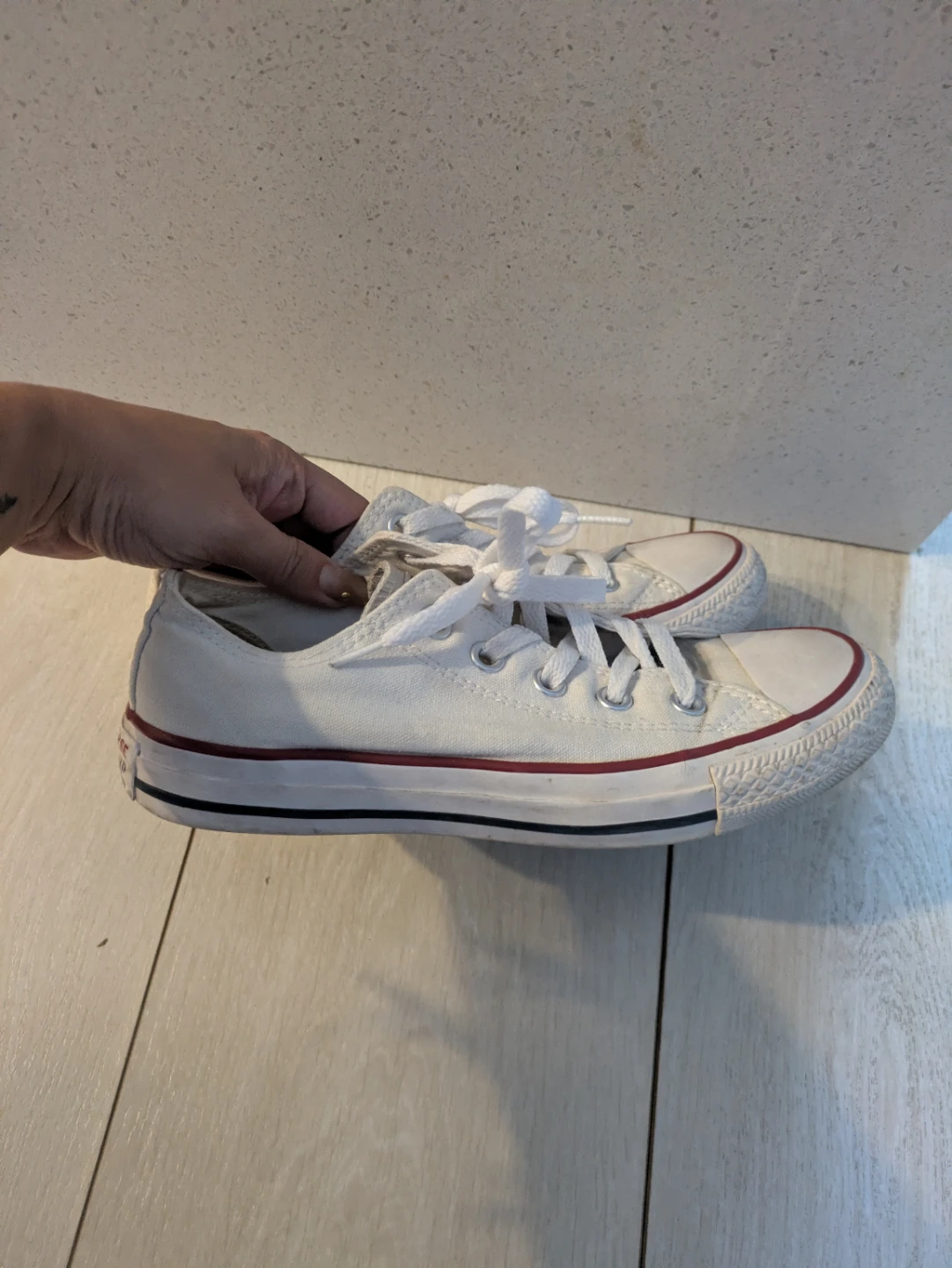 Converse Sneakers - Size 6