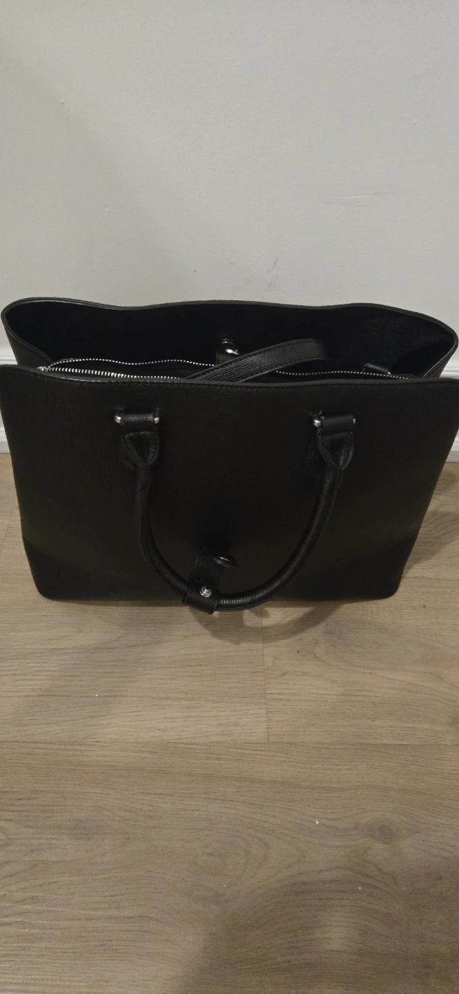 Black Tote Bag - photo 3