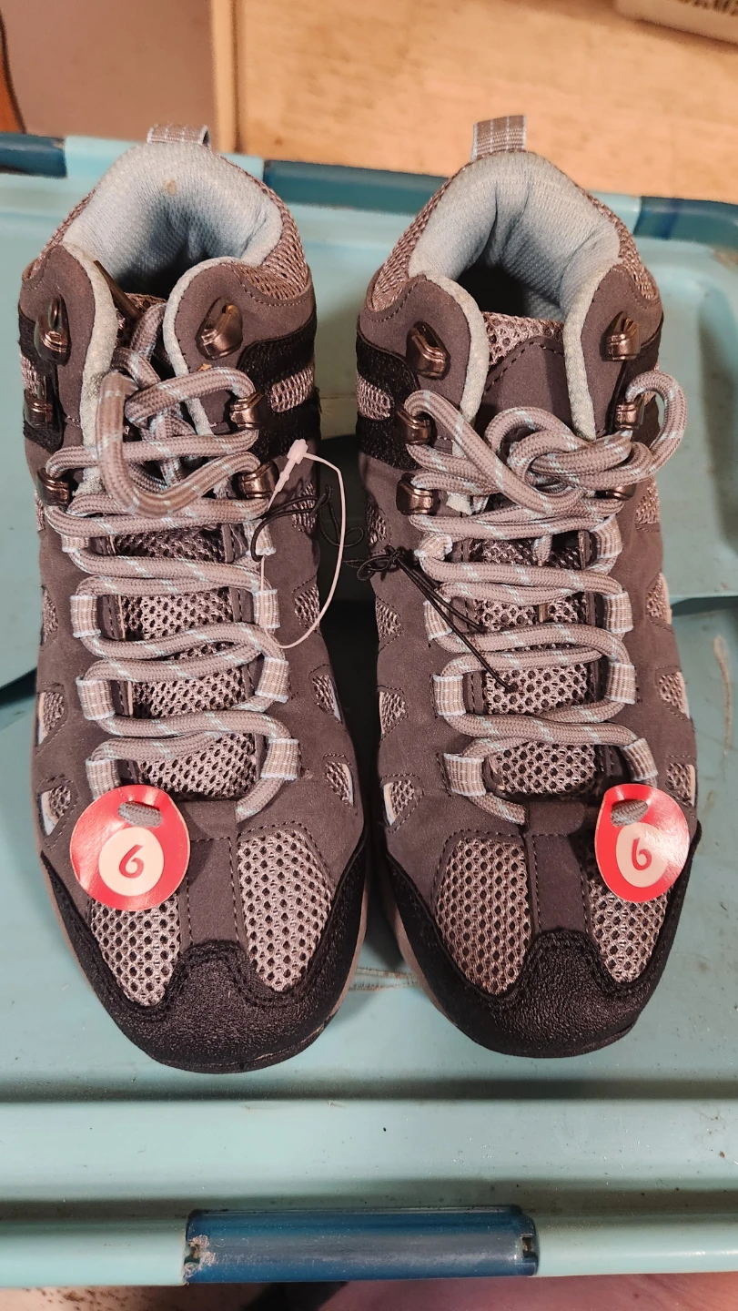 Women's Hiking Boots Size 6