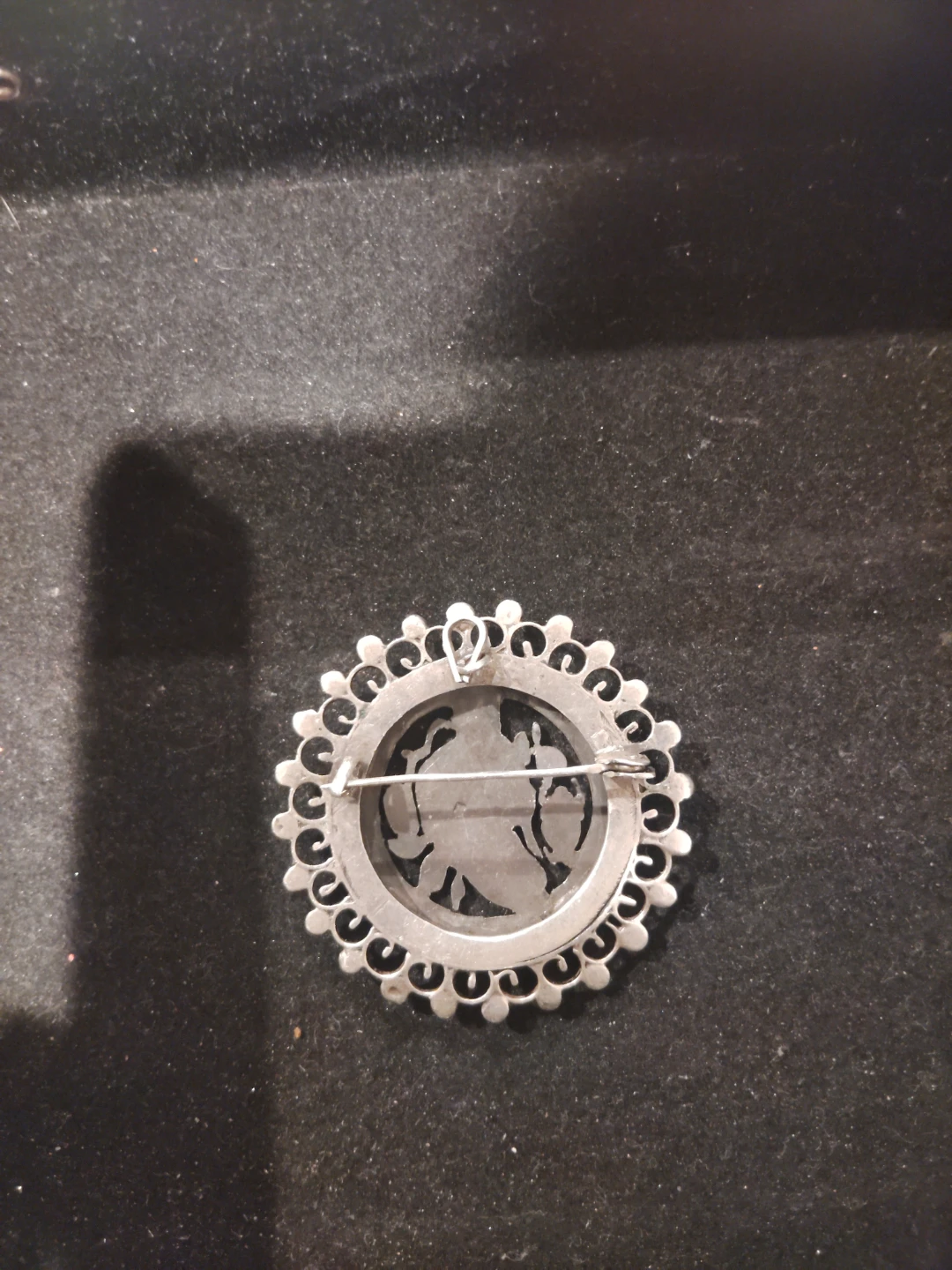 Vintage Egyptian Pharaoh Brooch - photo 2