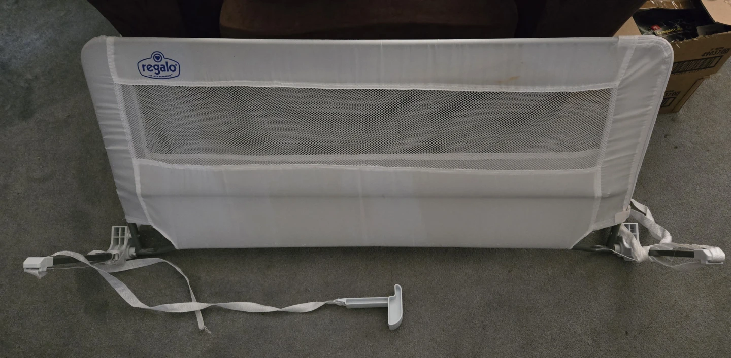 Regalo Baby Bed Rail