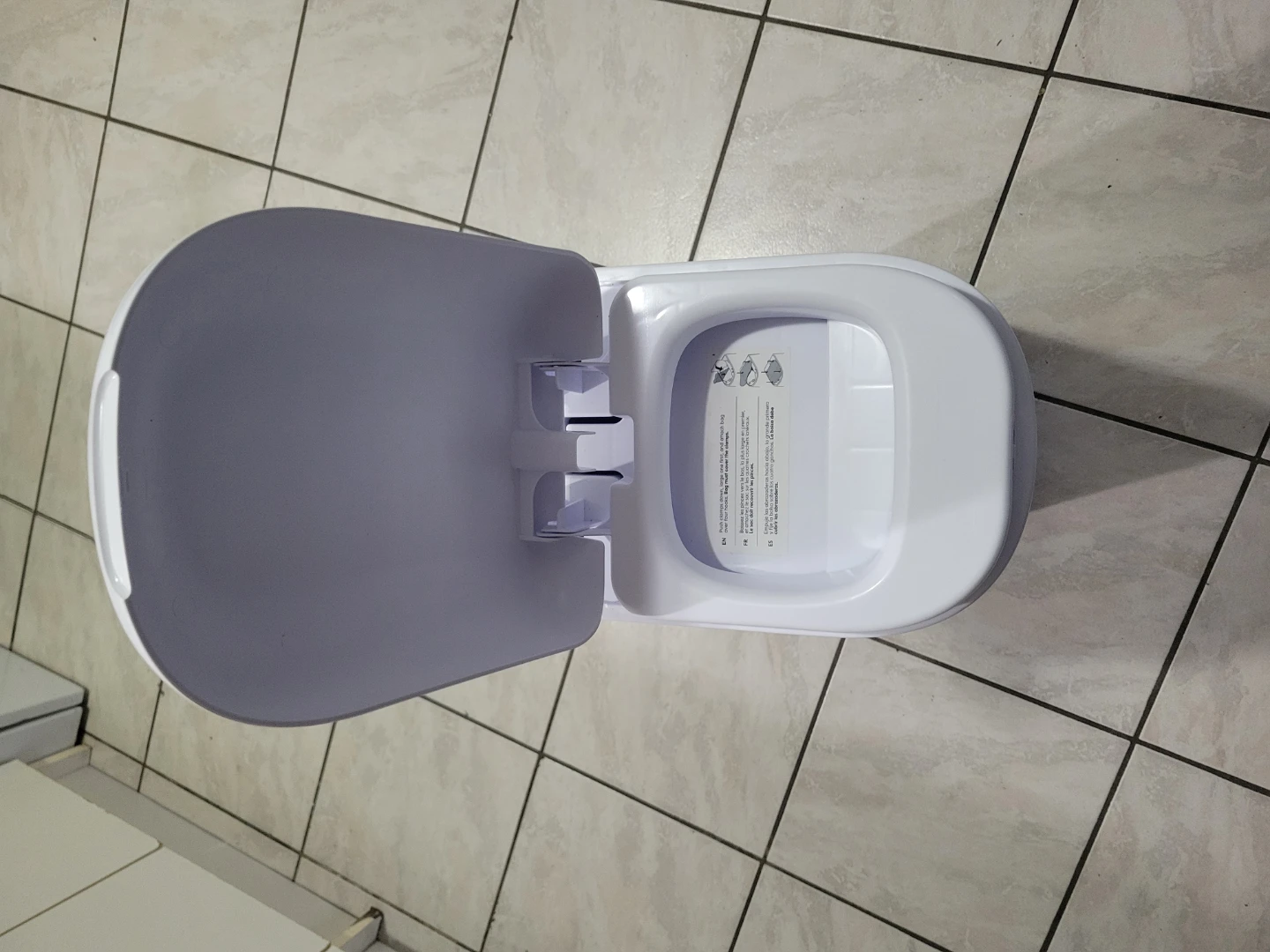 Diaper Genie Essence Pail - photo 3