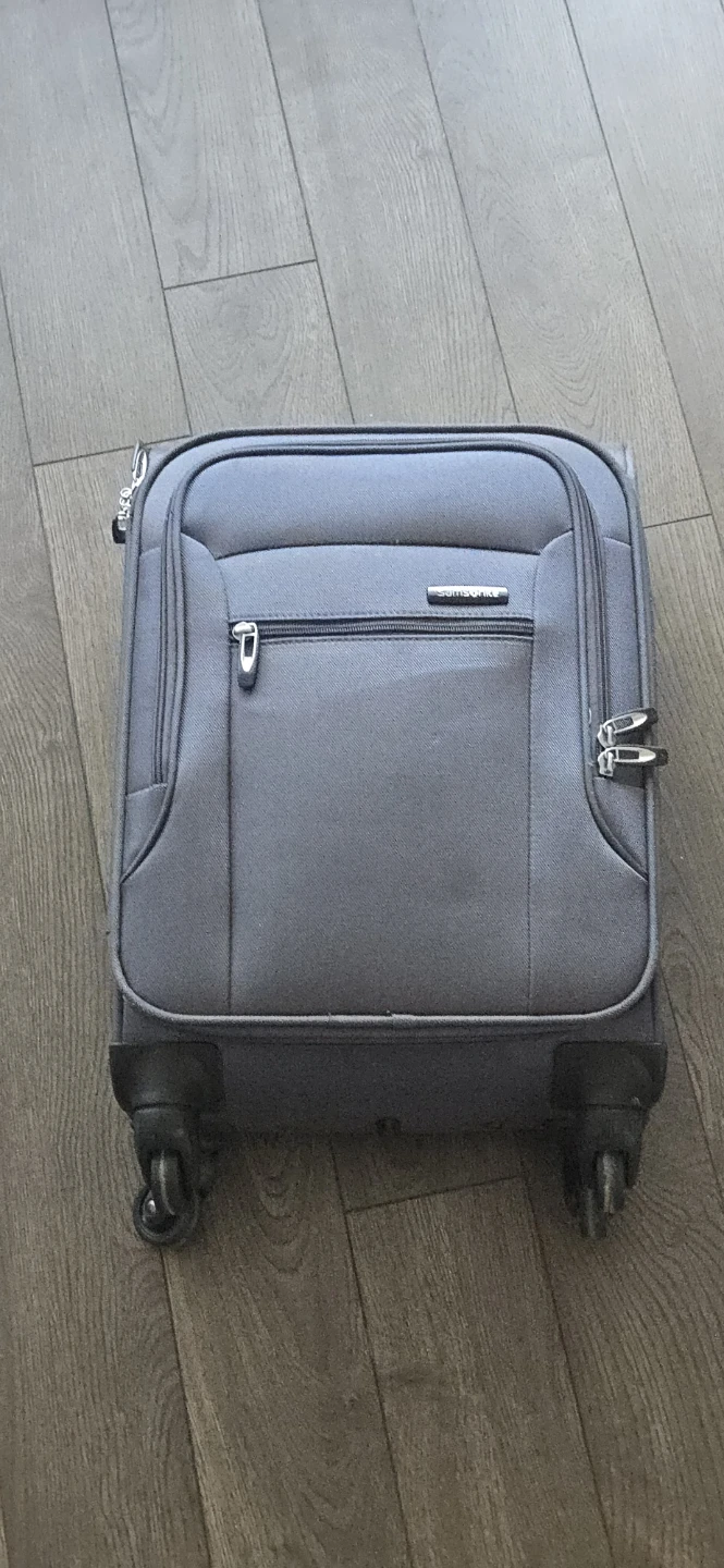 Samsonite Carry-On Suitcase - photo 2