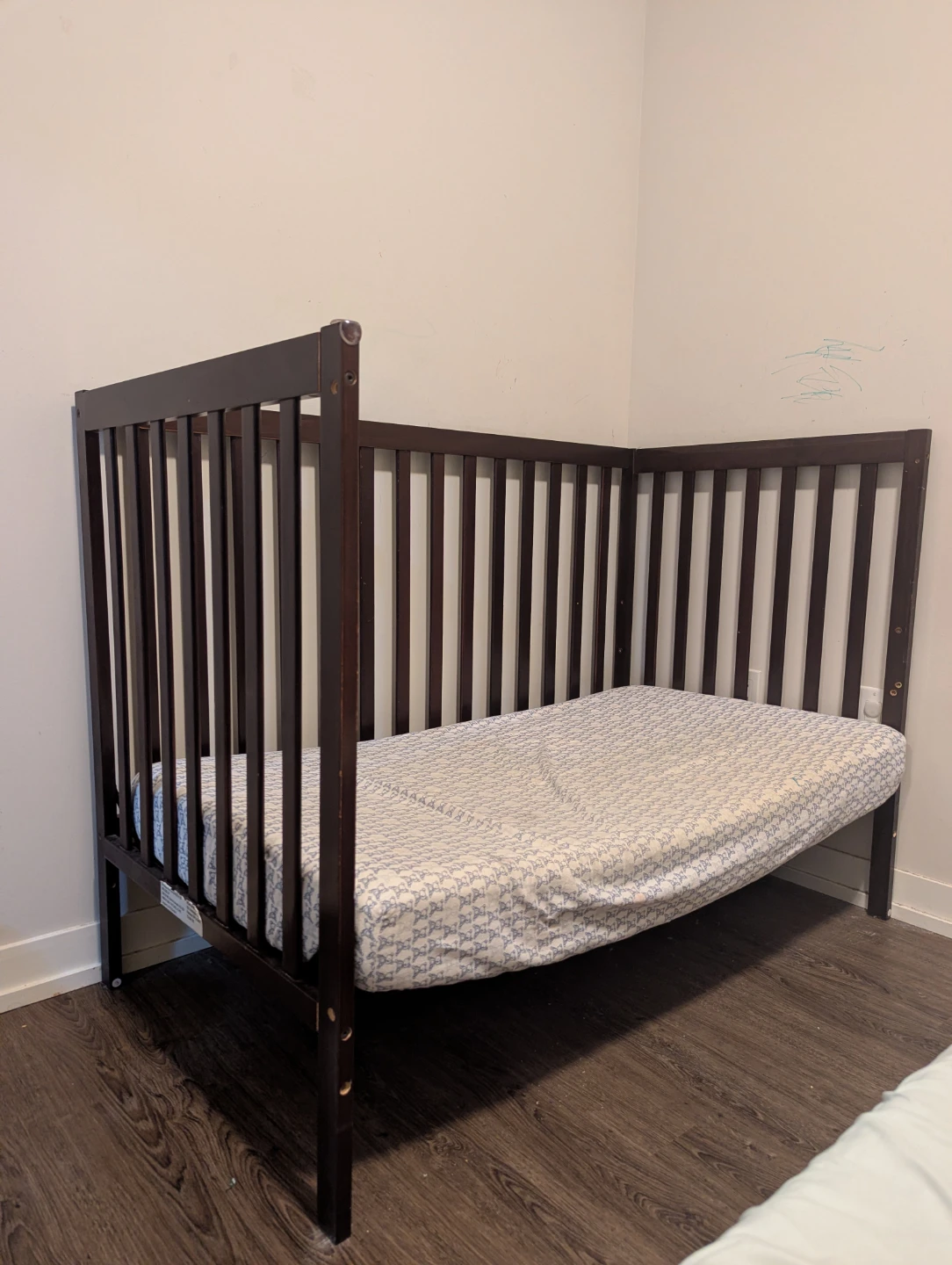Dream On Me 5 in 1 convertible Crib dark brown - photo 5