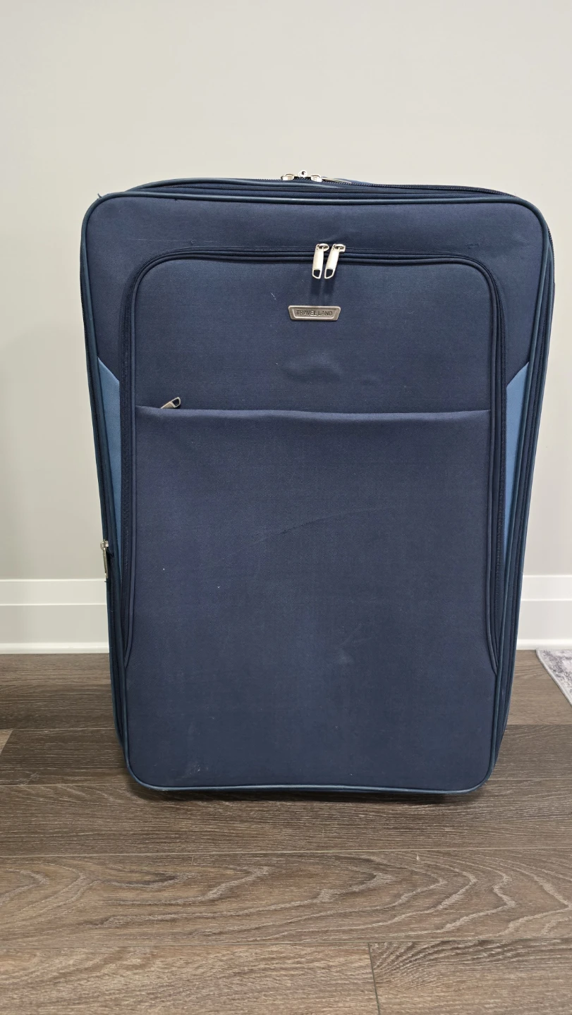 Blue Expandable Rolling Suitcase – Great Condition - photo 3
