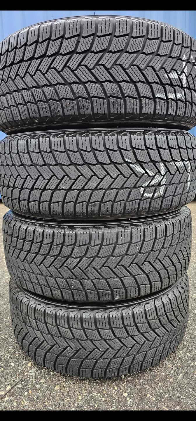 TOYOTA CAMRY, LEXUS IS/ES WINTER PACKAGE 215/55 R17 - photo 2