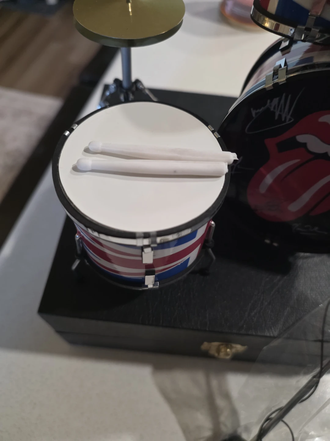The Rolling Stones Mini Drum Kit Replica - photo 3