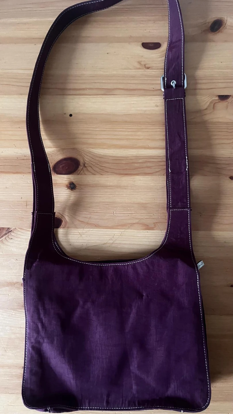 Eddie Bauer Plum Shoulder Bag - photo 4