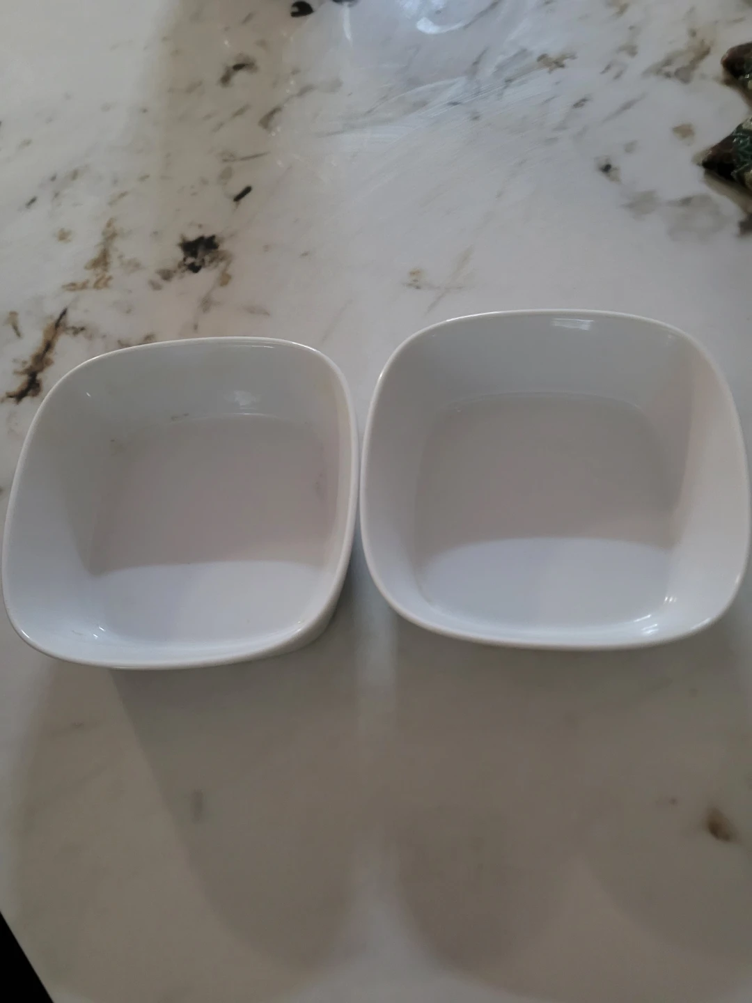 IKEA 365+ Square Bowls (Set of 2)$6 - photo 3